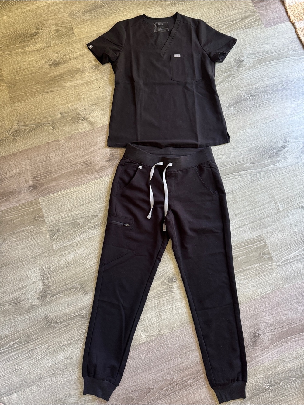 FIGS Scrub Top & Jogger